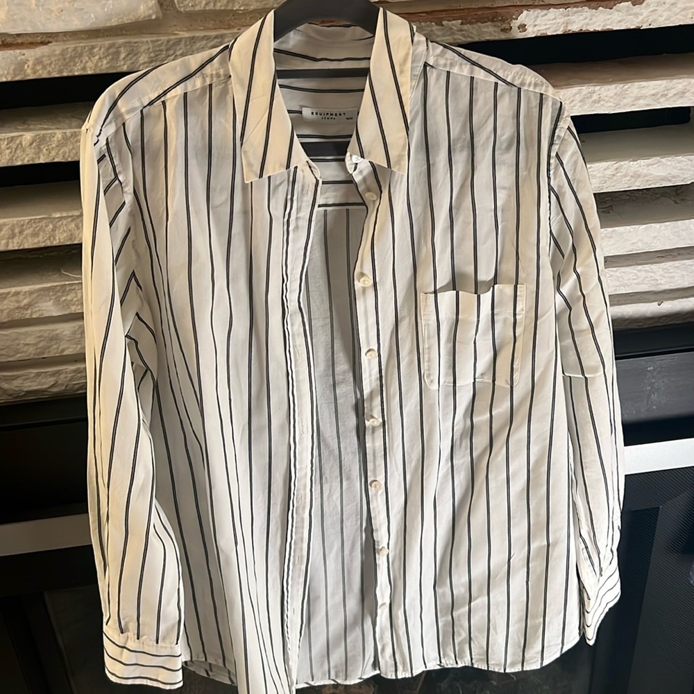 Equipment Femme size Medium black and white pinstriped shirt